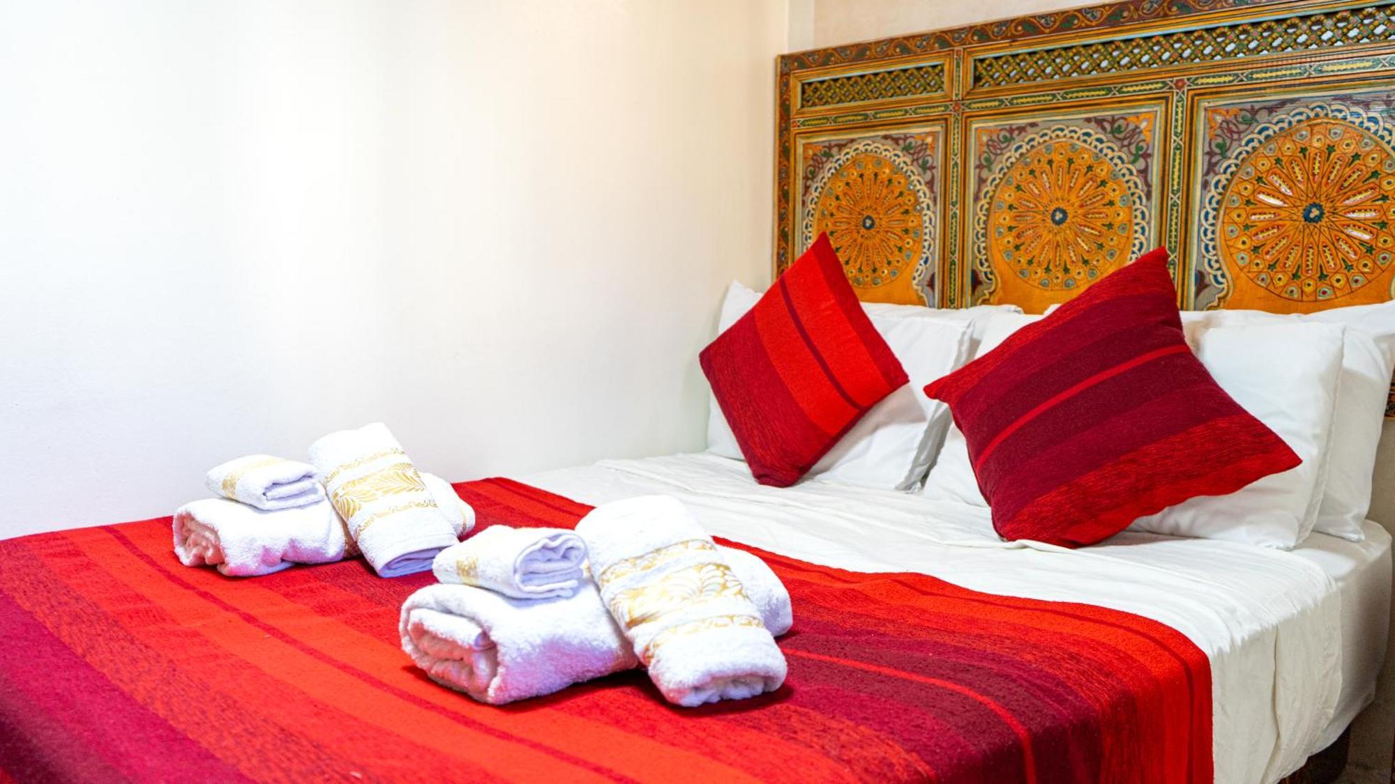 Riad Dar El Ouedghiri Фес Екстер'єр фото