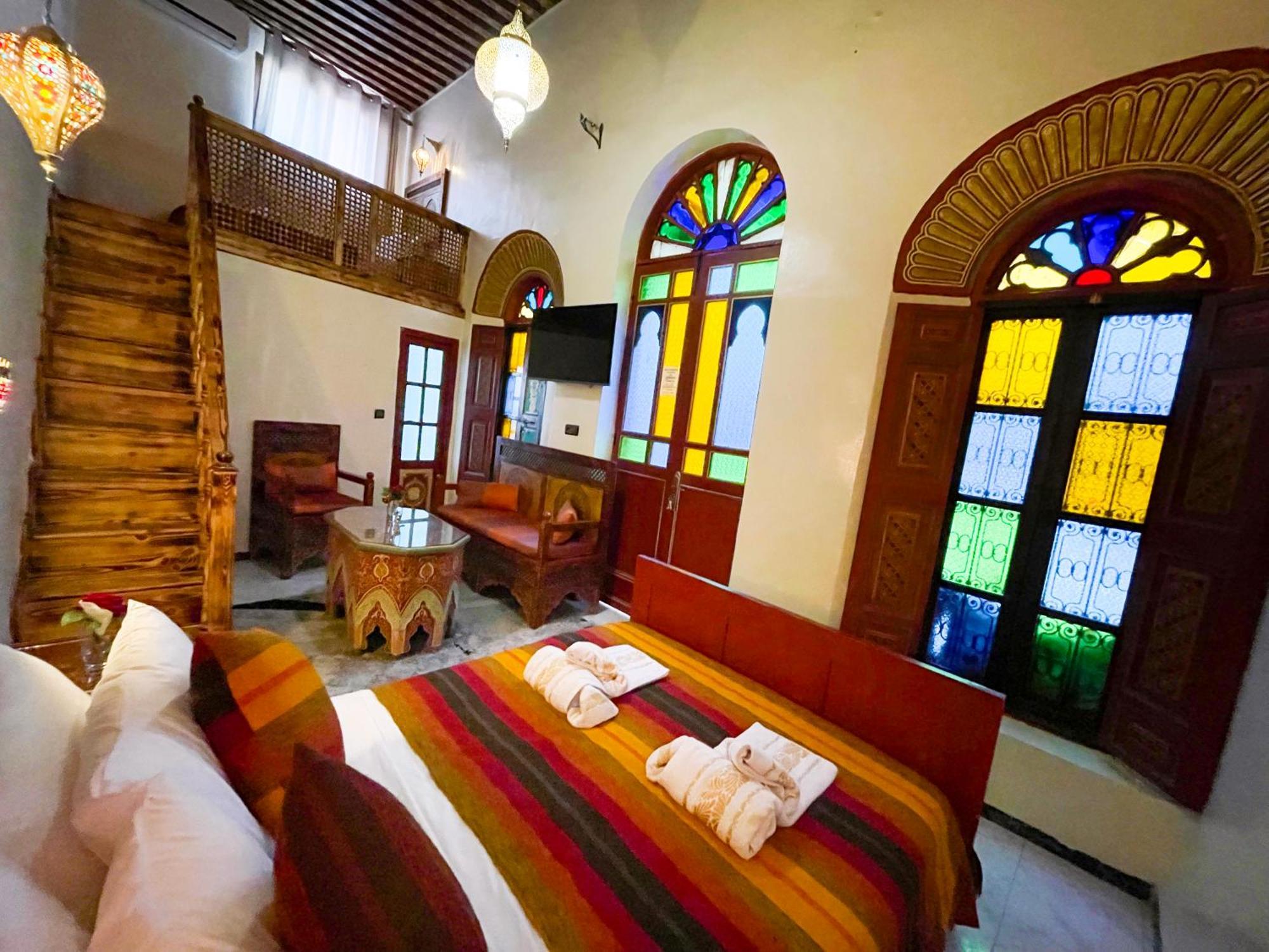Riad Dar El Ouedghiri Фес Екстер'єр фото