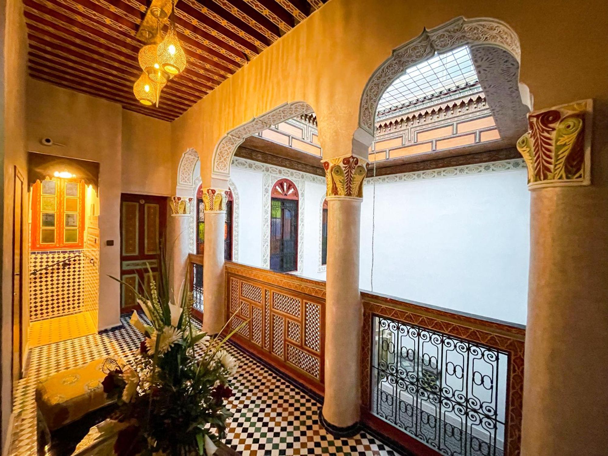 Riad Dar El Ouedghiri Фес Екстер'єр фото