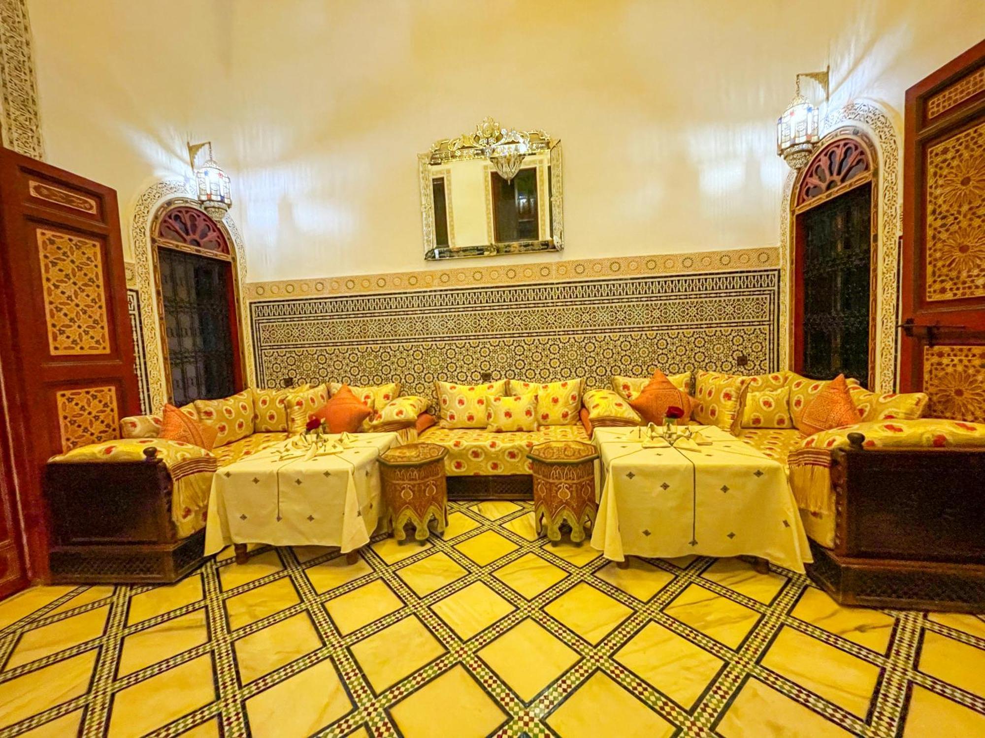 Riad Dar El Ouedghiri Фес Екстер'єр фото